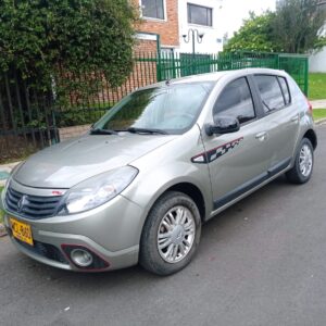 RENAULT SANDERO GT MT