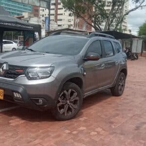 DUSTER ICONIC 1.3T 4X4 MT