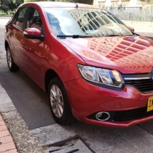 RENAULT LOGAN PRIVILEGE 1.6 AUT