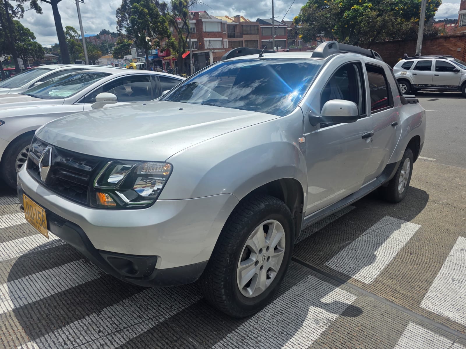 OROCH ZEN MT 1998 GASOLINA 143 5P
