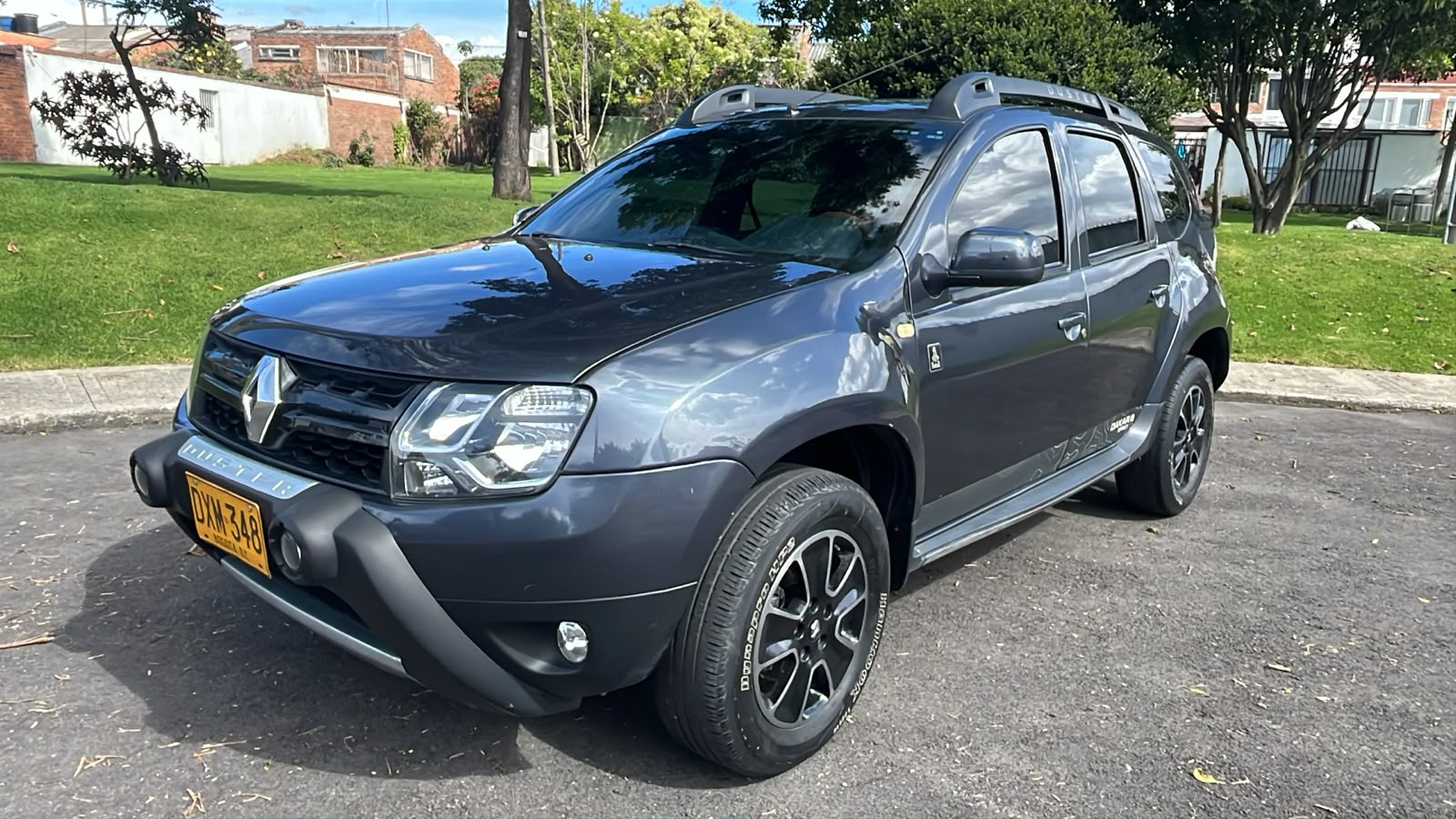 RENAULT DUSTER 4X4