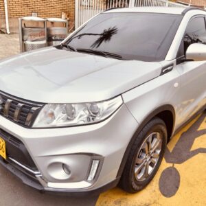 Suzuki Vitara Live 4x2 Mecánica 1.6 modelo 2022